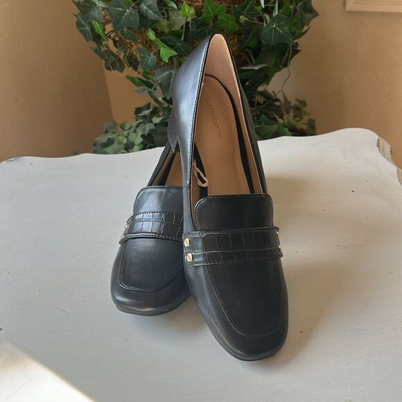 Liz Claiborne Black Slip On Classic Two Inch Heel New No Box Women’s 8 - Picture 3 of 14